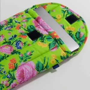 Baggu puffy laptop sleeve 13”